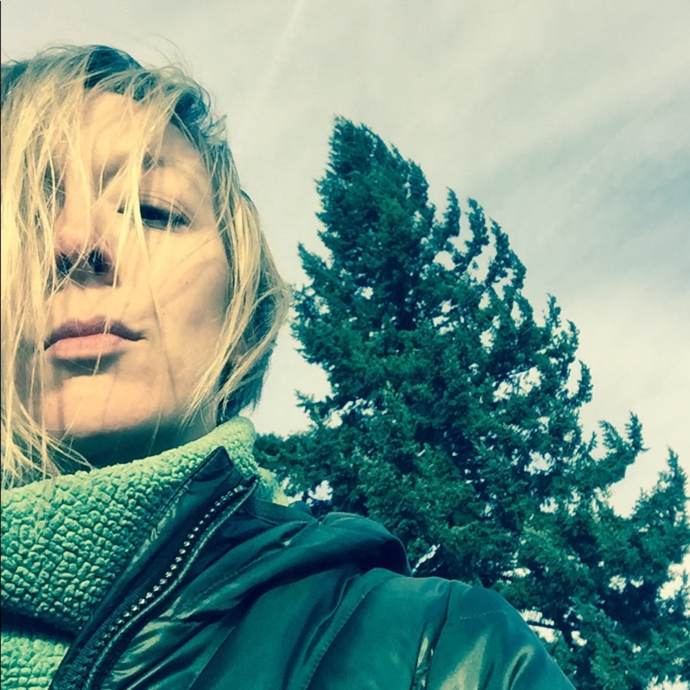 Meet your Posher, Samantha